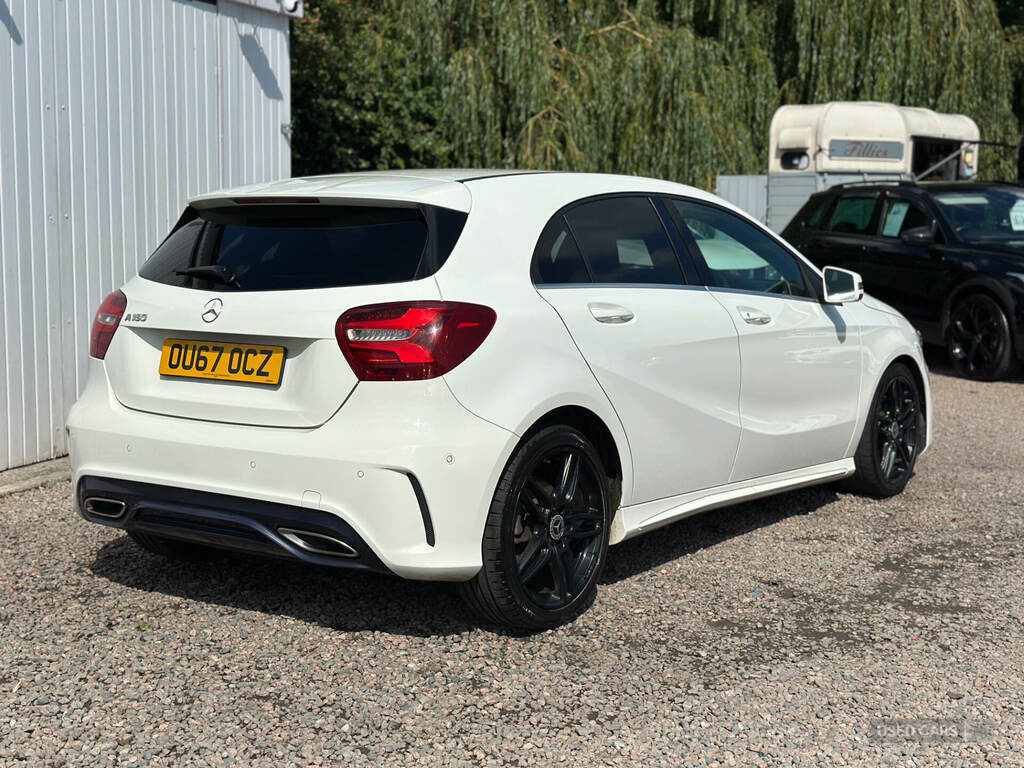 Mercedes-Benz A Class A180 Amg Line Premium OU67OCZ White #3