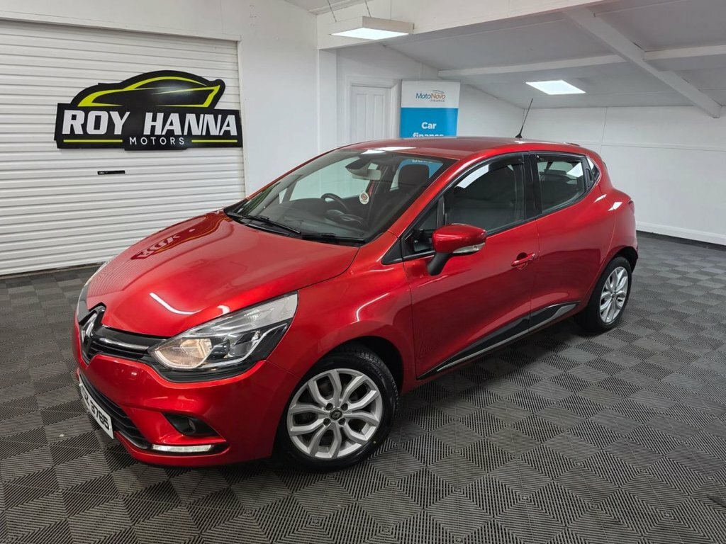 Renault Clio 1.2 16V Dynamique Nav Hatchback Red