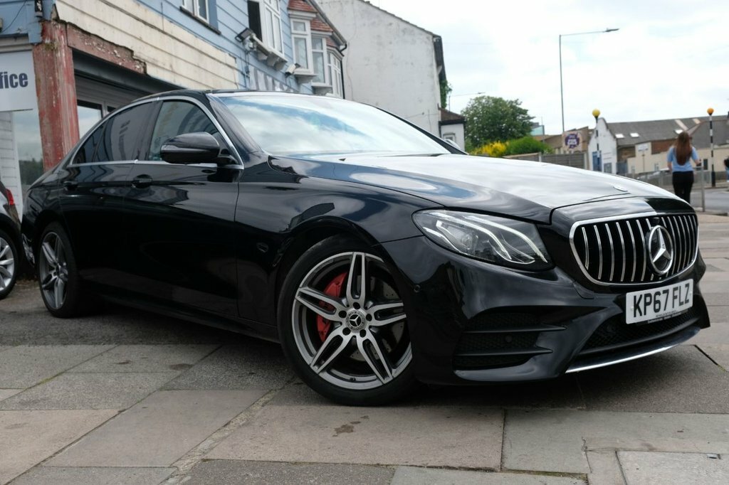 Mercedes-Benz E Class 2L E 220 D Amg Line Black #2