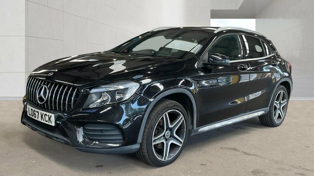 Mercedes-Benz GLA Class 2L Amg Line LO67KCK Black #2