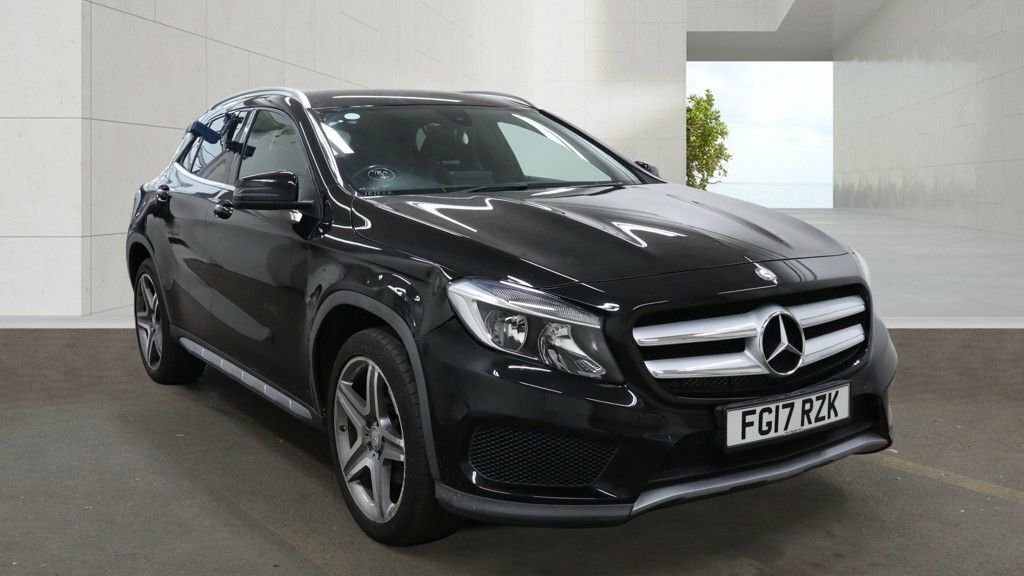 Mercedes-Benz GLA Class 2L Amg Line Black