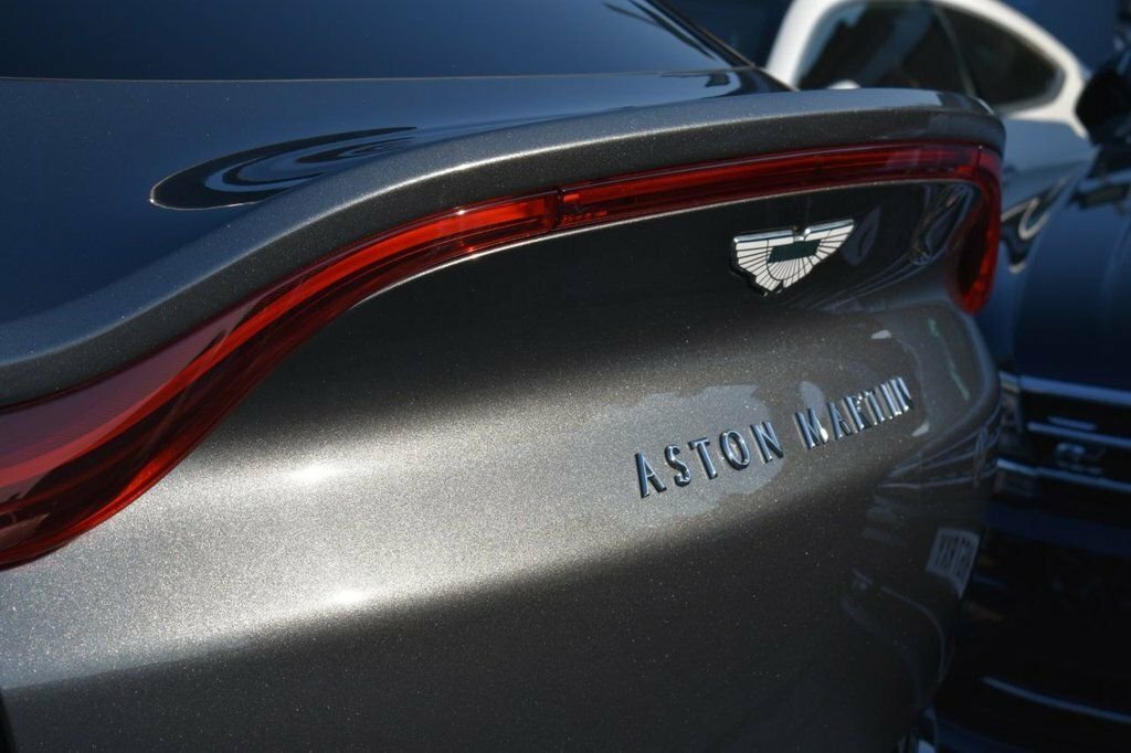 Aston Martin DBX Hatchback Green #51
