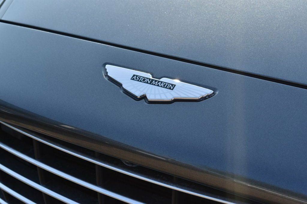Aston Martin DBX Hatchback Green #58