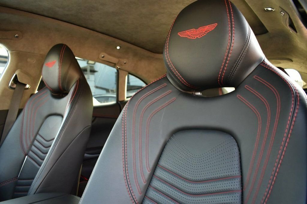 Aston Martin DBX Hatchback Green #14