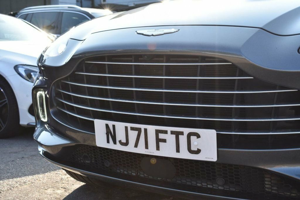 Aston Martin DBX Hatchback Green #60