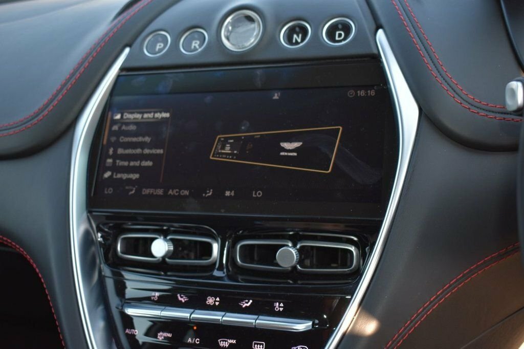 Aston Martin DBX Hatchback Green #8