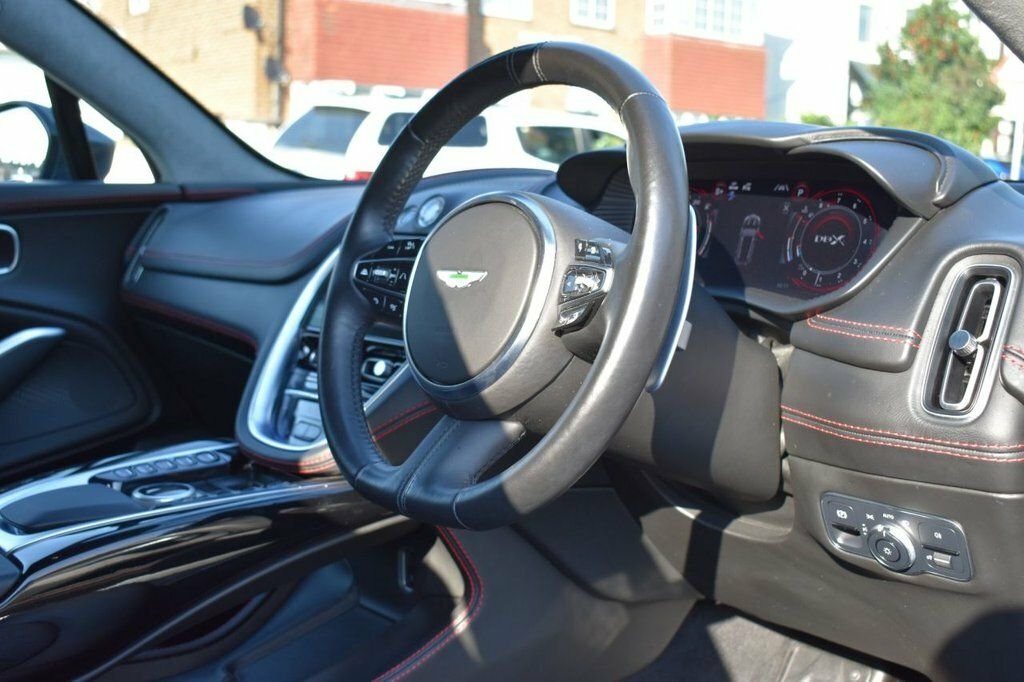 Aston Martin DBX Hatchback Green #43