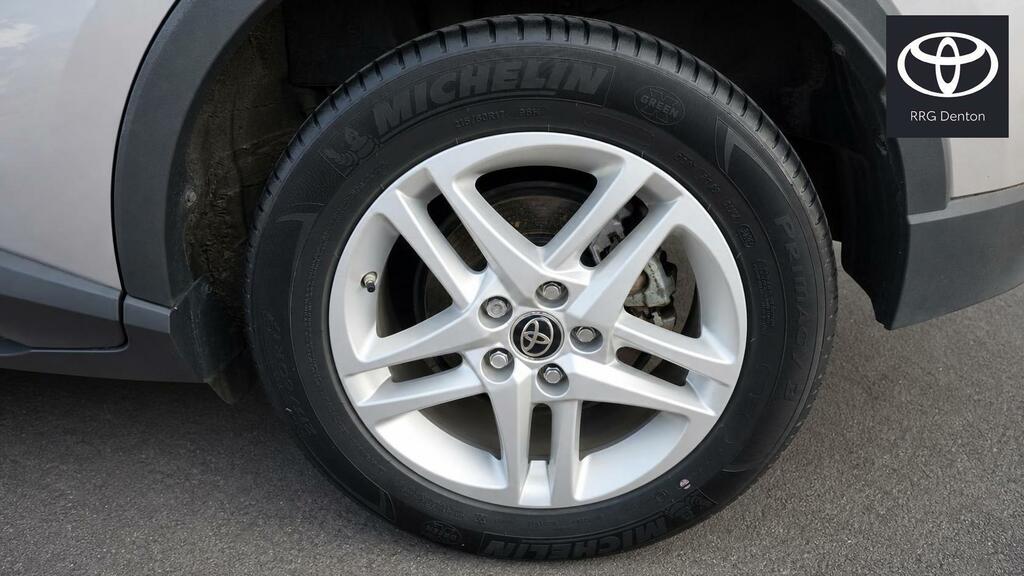 Toyota C-Hr 1.8 Vvt-h Icon Cvt Euro 6 Ss #5