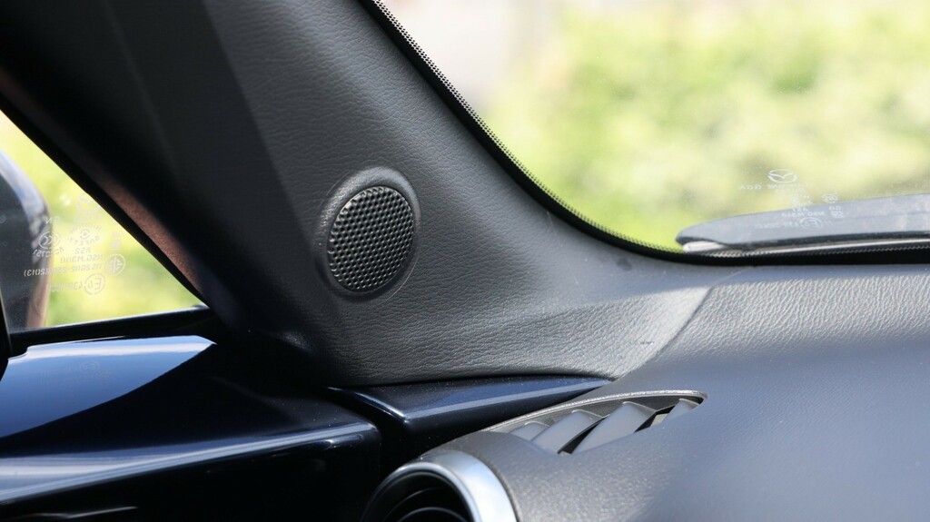 Mazda MX-5 1.5 132 Exclusive-line White #31