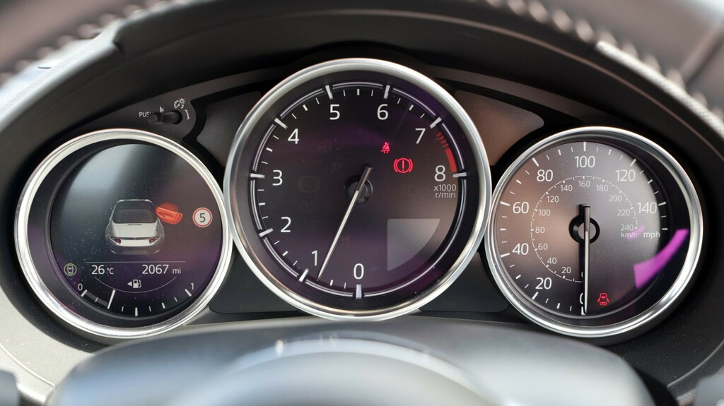 Mazda MX-5 1.5 132 Exclusive-line White #14