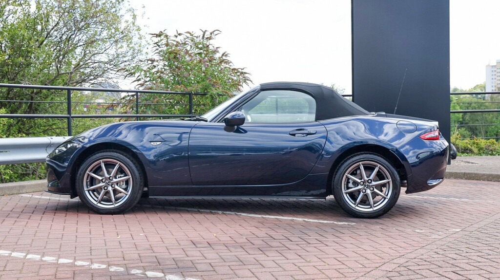 Mazda MX-5 1.5 132 Exclusive-line White #35