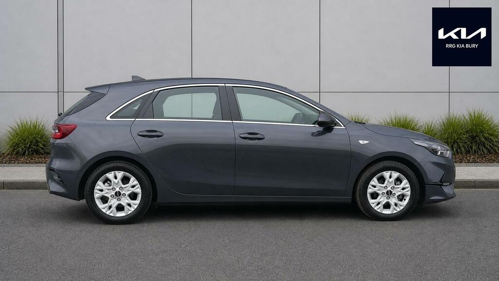 Kia Ceed   #9