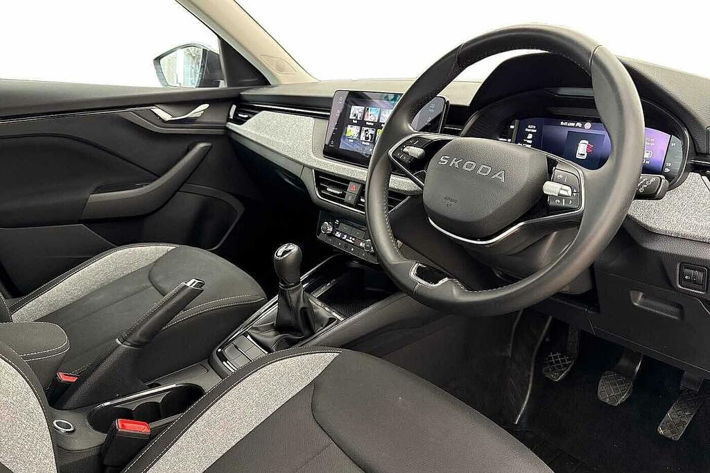 Skoda Kamiq 1.0 Tsi Se Drive Suv Dsg Euro 6 Ss Black #6
