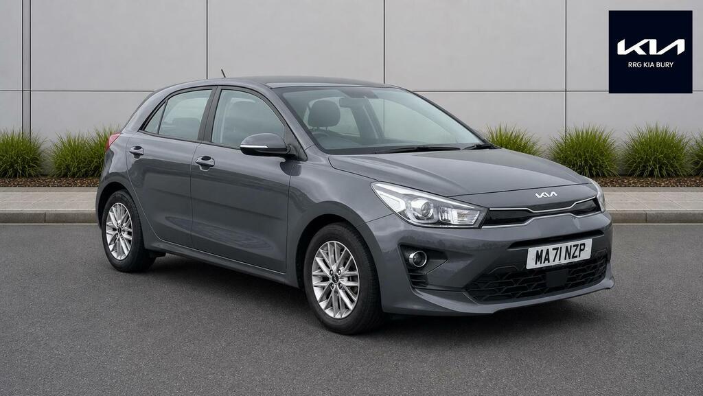 Kia RIO Hatchback Silver #1