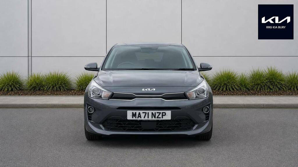 Kia RIO Hatchback Silver #2