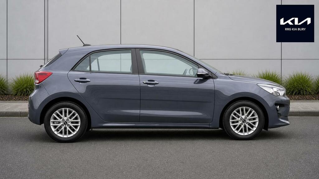 Kia RIO Hatchback Silver #9