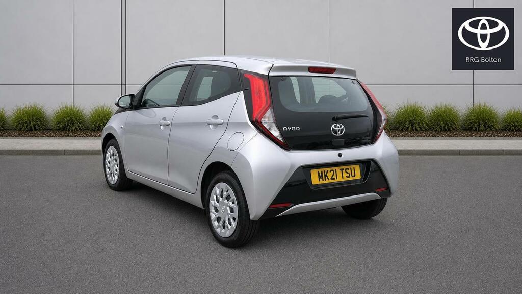 Toyota Aygo 1.0 Vvt-i X-play Euro 6 Ss MK21TSU Silver #6
