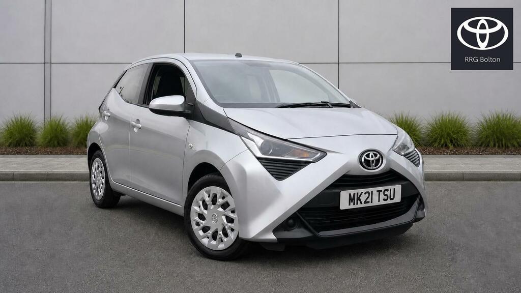 Toyota Aygo 1.0 Vvt-i X-play Euro 6 Ss Silver