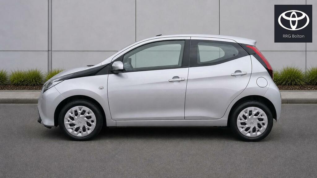 Toyota Aygo 1.0 Vvt-i X-play Euro 6 Ss MK21TSU Silver #4