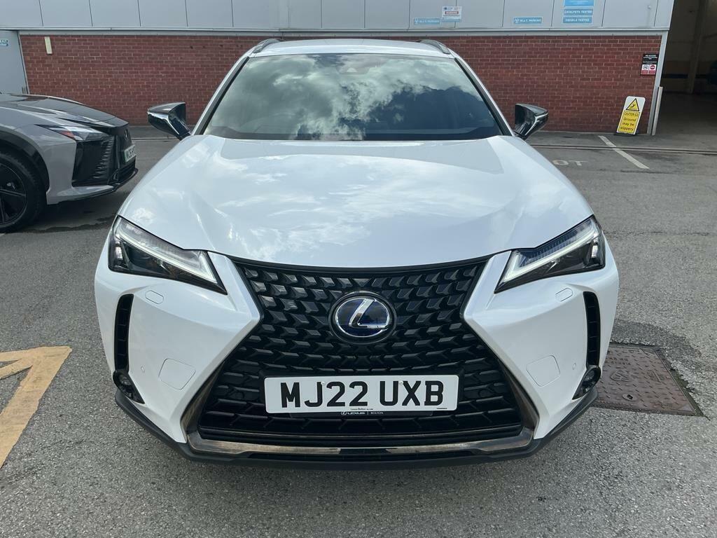 Lexus UX 2.0 250H Premium Sport Edition Suv Hybr White #2