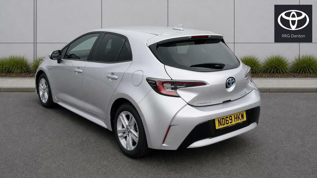 Toyota Corolla 1.8 Vvt-h Icon Tech Cvt Euro 6 Ss #6