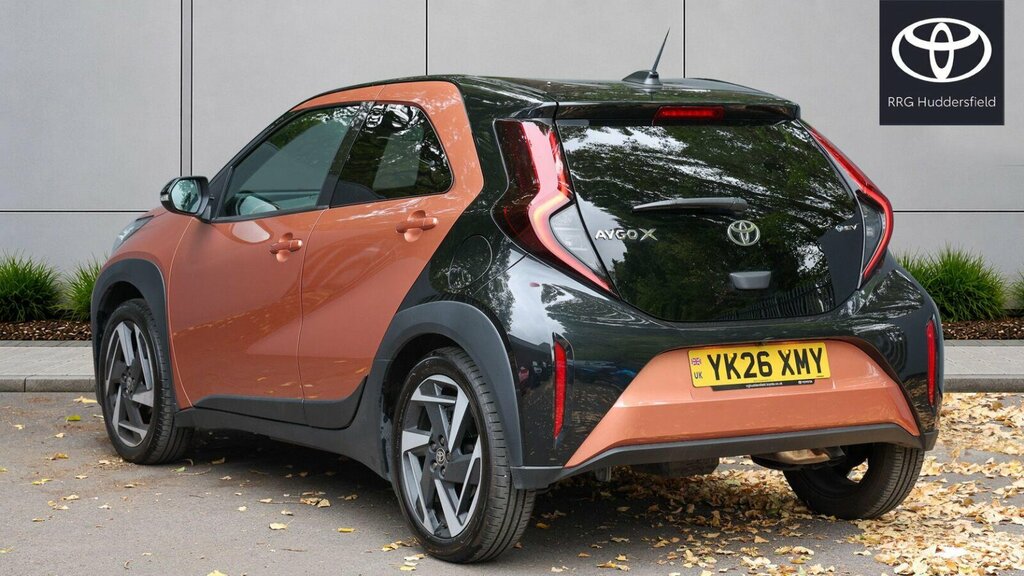 Toyota Aygo X 1.5H 49Kwh Design Cvt Euro 6 Ss #4