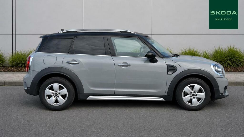 Mini Countryman E Black #9