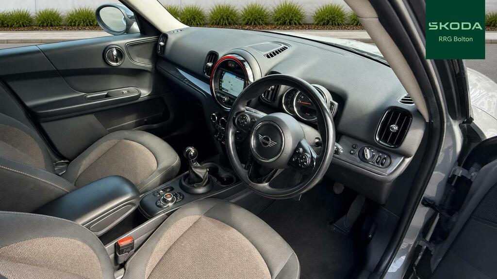 Mini Countryman E Black #13