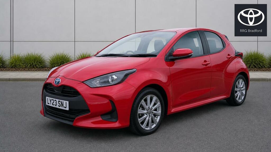 Toyota Yaris 1.5 Vvt-h Icon E-cvt Euro 6 Ss Red #4