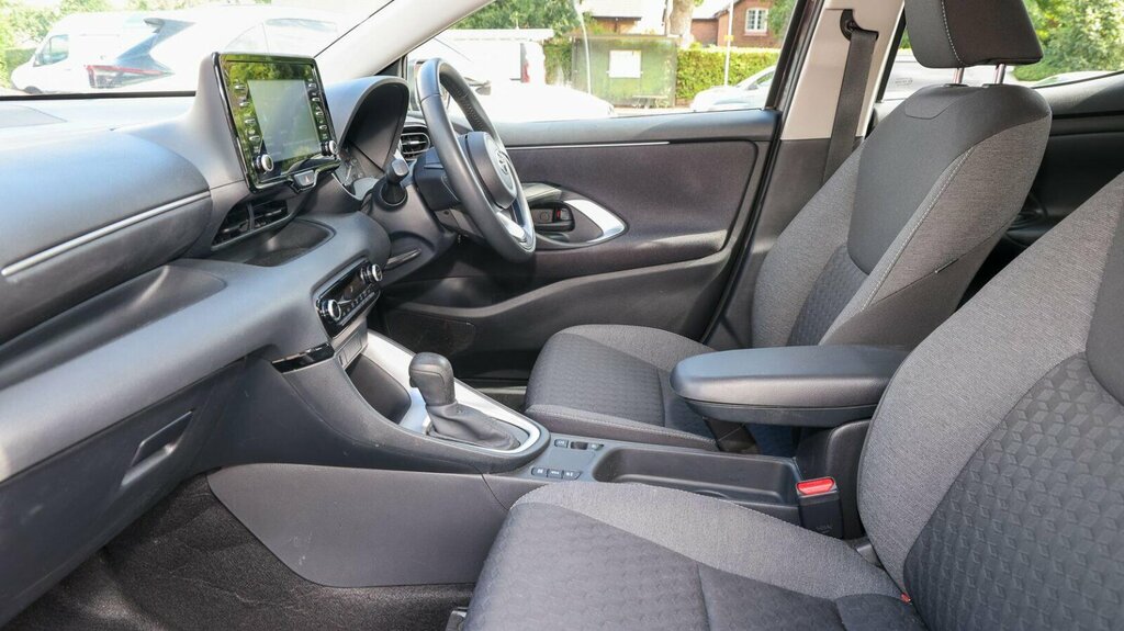 Toyota Yaris 1.5 Vvt-h Icon E-cvt Euro 6 Ss Grey #5