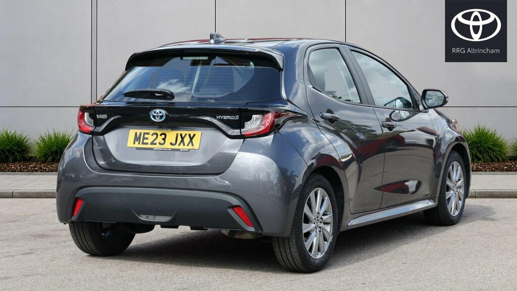 Toyota Yaris 1.5 Vvt-h Icon E-cvt Euro 6 Ss Grey #2