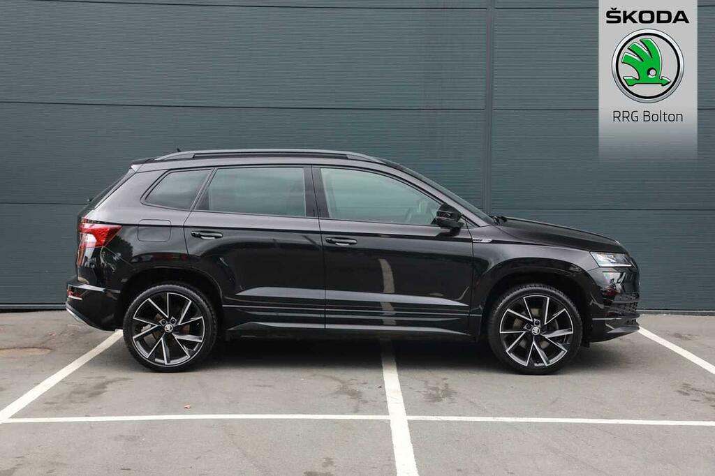 Skoda Karoq Suv 1.5 Tsi 150Ps Sportline Act Dsg Black #4