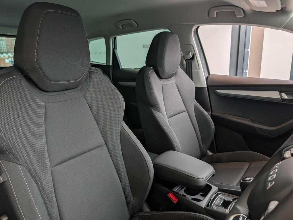 Skoda Karoq 1.5 Tsi Act Se Edition Euro 6 Ss Grey #3