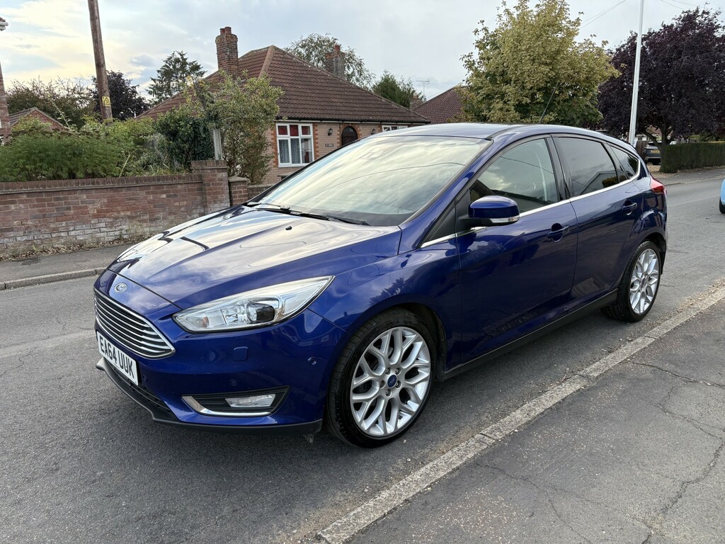 Ford Focus Hatchback 1.5 Tdci Titanium X 2014 EA64UUK Blue #3
