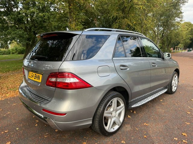 Mercedes-Benz M Class 2014 2.1 Ml250 Bluetec Amg Line Suv G-t Silver #3