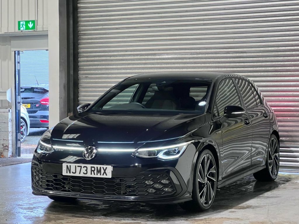 Volkswagen Golf 2L Gtd NJ73RMX Black #3