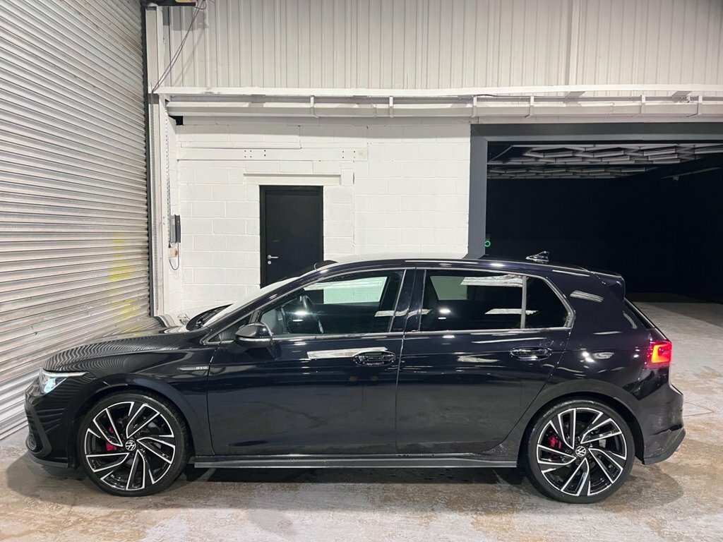 Volkswagen Golf 2L Gtd NJ73RMX Black #6