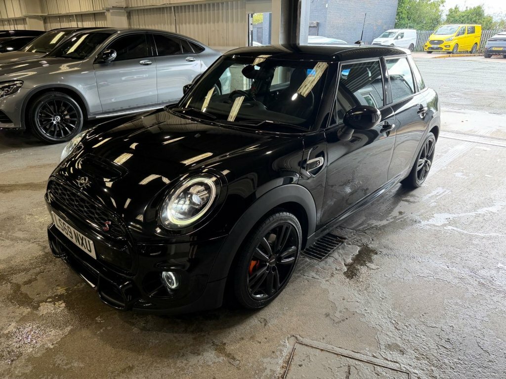 Mini Hatch 2L Cooper S Sport Black #2