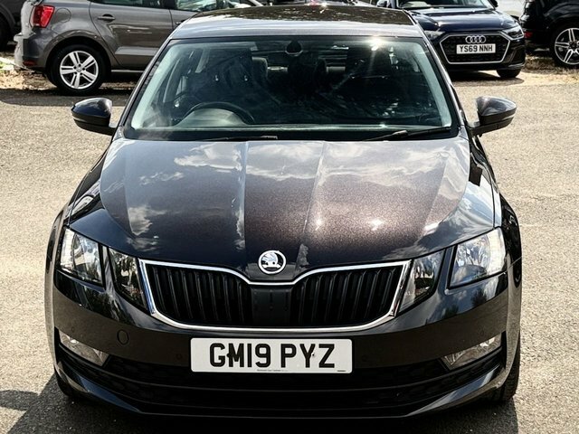 Skoda Octavia 1.0 Tsi Gpf Se Technology Hatchback Dsg Black #4