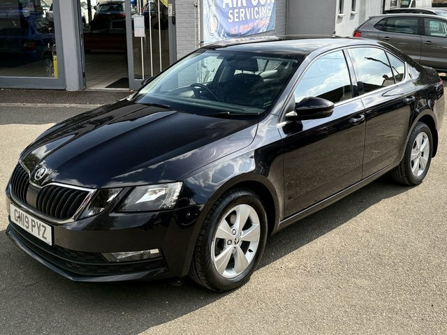 Skoda Octavia 1.0 Tsi Gpf Se Technology Hatchback Dsg Black #3