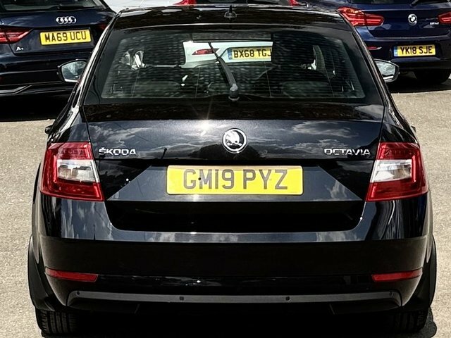 Skoda Octavia 1.0 Tsi Gpf Se Technology Hatchback Dsg Black #5