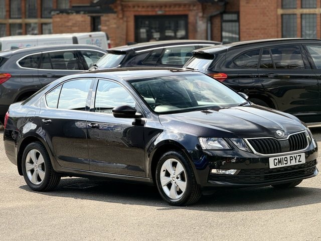 Skoda Octavia 1.0 Tsi Gpf Se Technology Hatchback Dsg Black #2