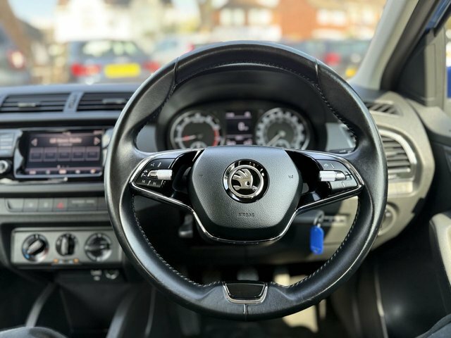 Skoda Fabia 1.0 Tsi Colour Edition Blue #47