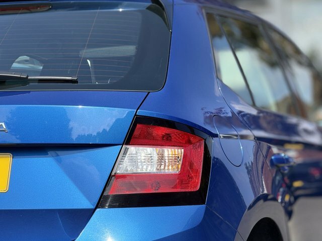 Skoda Fabia 1.0 Tsi Colour Edition Blue #30