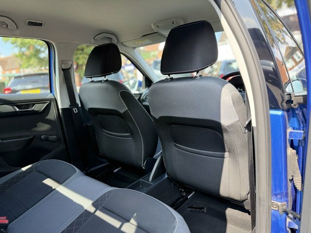 Skoda Fabia 1.0 Tsi Colour Edition Blue #38