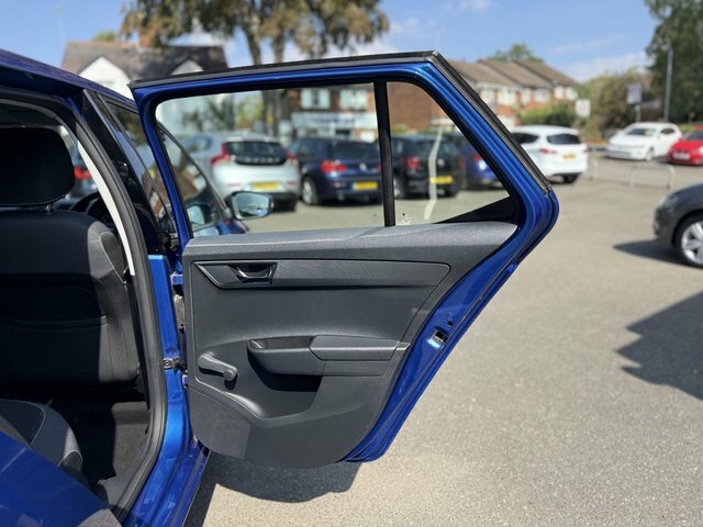 Skoda Fabia 1.0 Tsi Colour Edition Blue #39