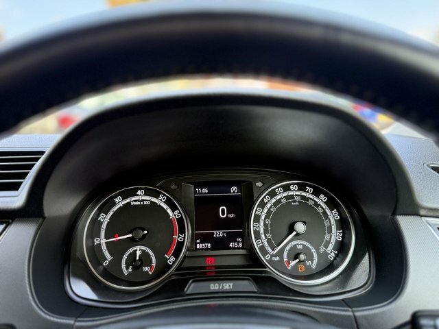 Skoda Fabia 1.0 Tsi Colour Edition Blue #46