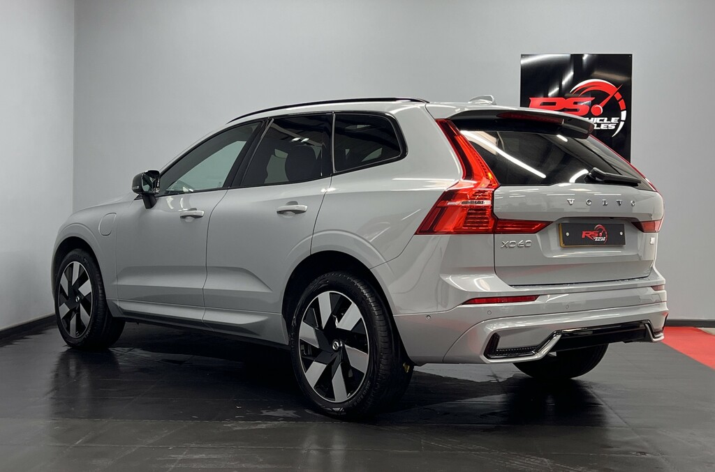 Volvo XC60 Suv 2.0H T6 Recharge 18.8Kwh Plus Suv P Grey #2