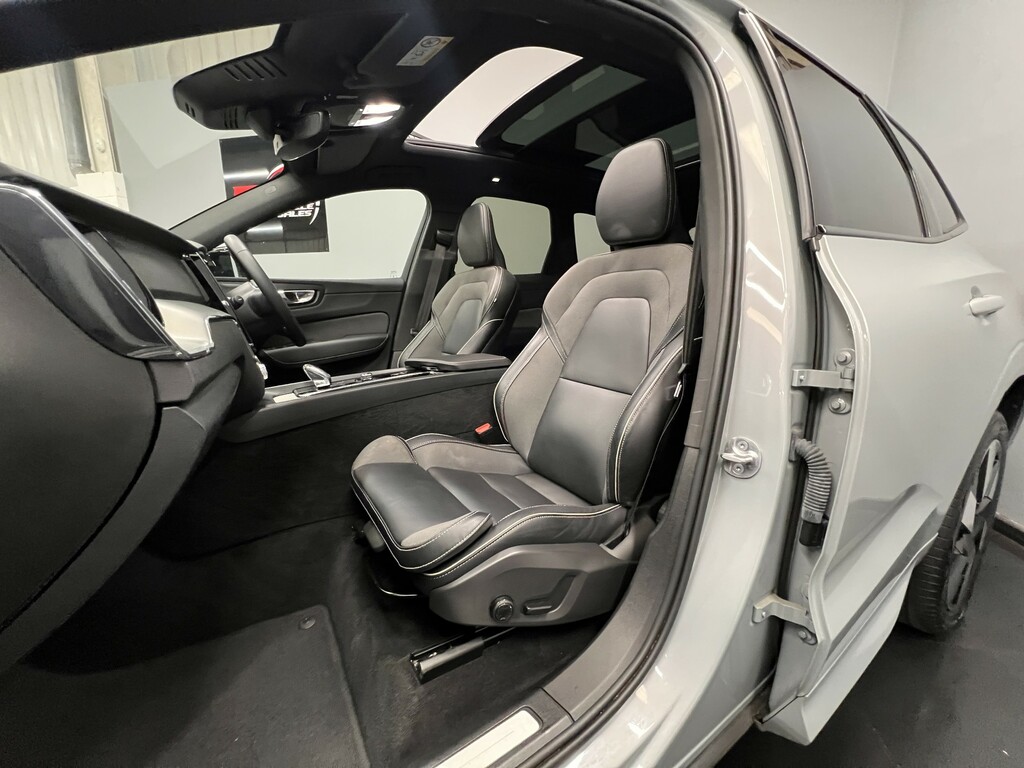 Volvo XC60 Suv 2.0H T6 Recharge 18.8Kwh Plus Suv P Grey #4