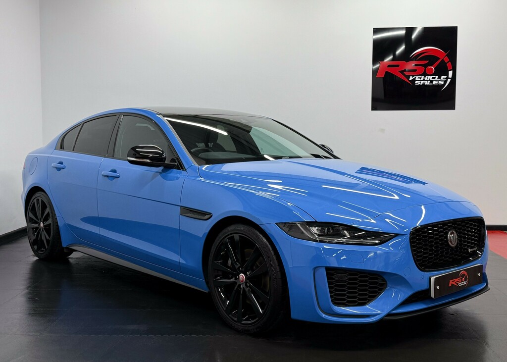 Jaguar XE Saloon 2.0 P250i Reims Edition Saloon A Blue